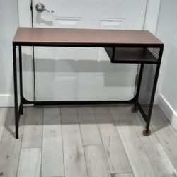Ikea Desk 39 W X 14 D X 30 H Inches 