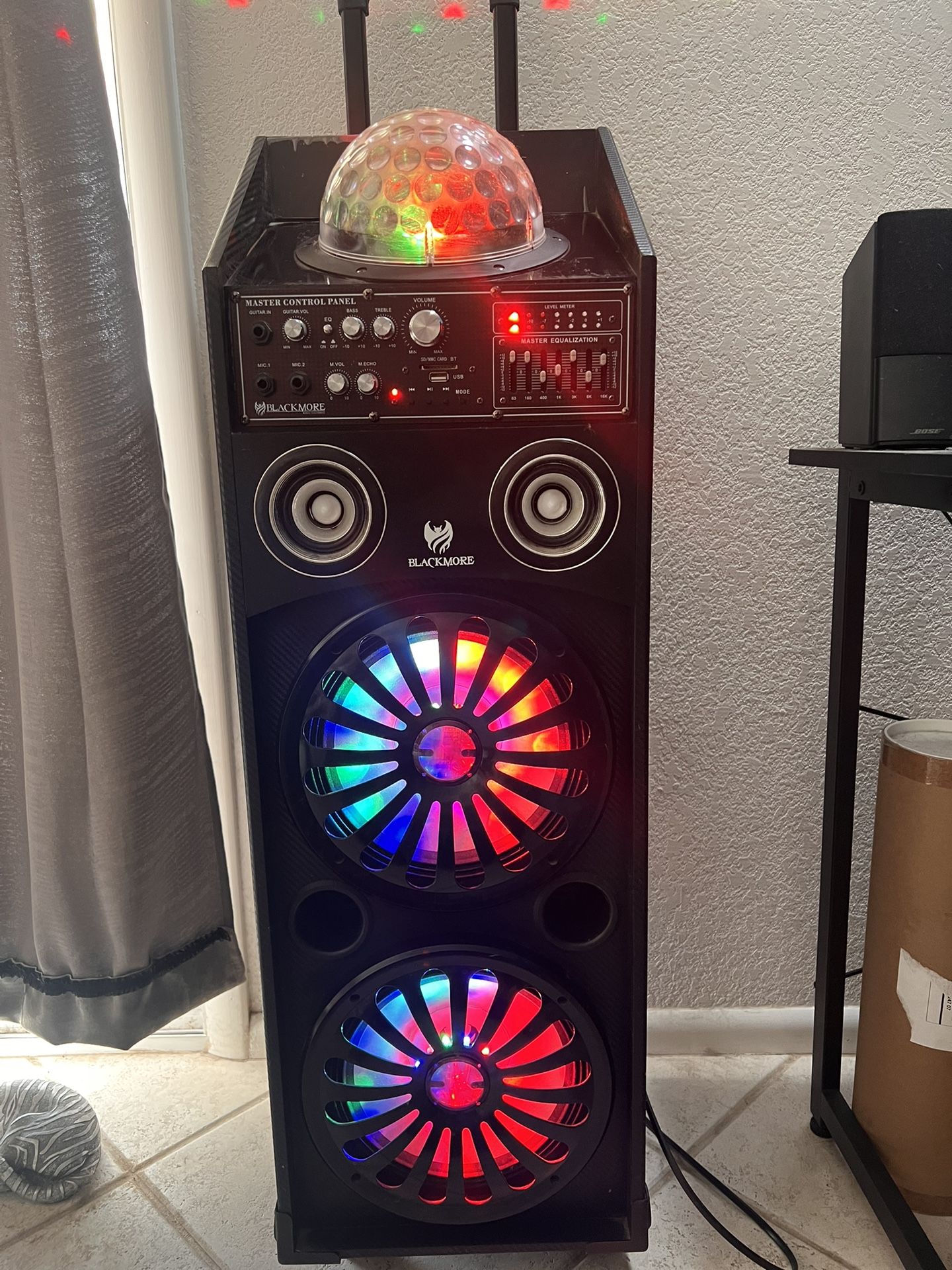 Boom box 