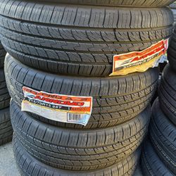 Vendo 215/70/R15 Nuevas Arroyo Las 4 Llantas Por $300