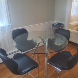 Dinning Table  Set  Of 4 