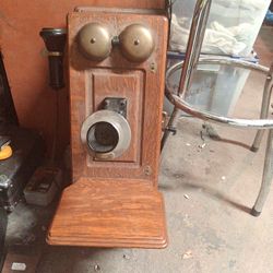 Antique Wall Hung Crank Telephone 