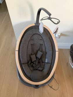 Brand new Maxi Cosi baby swing