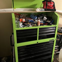 Lime green online kobalt tool box