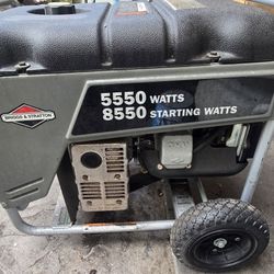 Briggs & Stratton Generator 