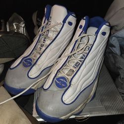 Size 11 Nike Pro Strong