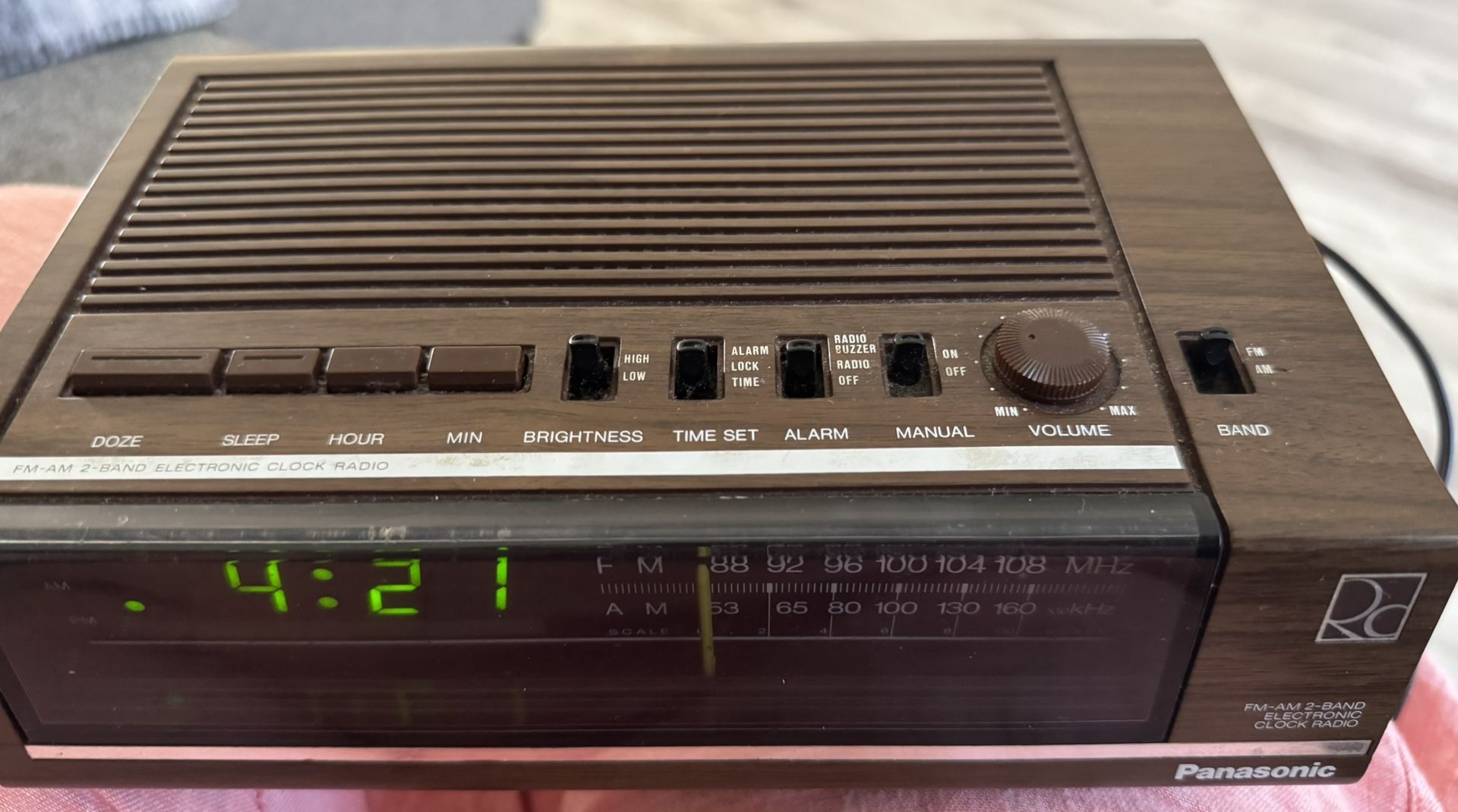 Panasonic Vintage Radio Alarm, Very Good Condition, Works Great 
