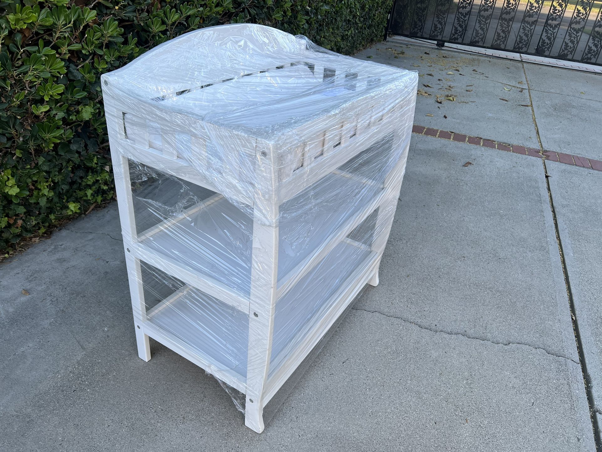 Baby Changing Table With Mat 