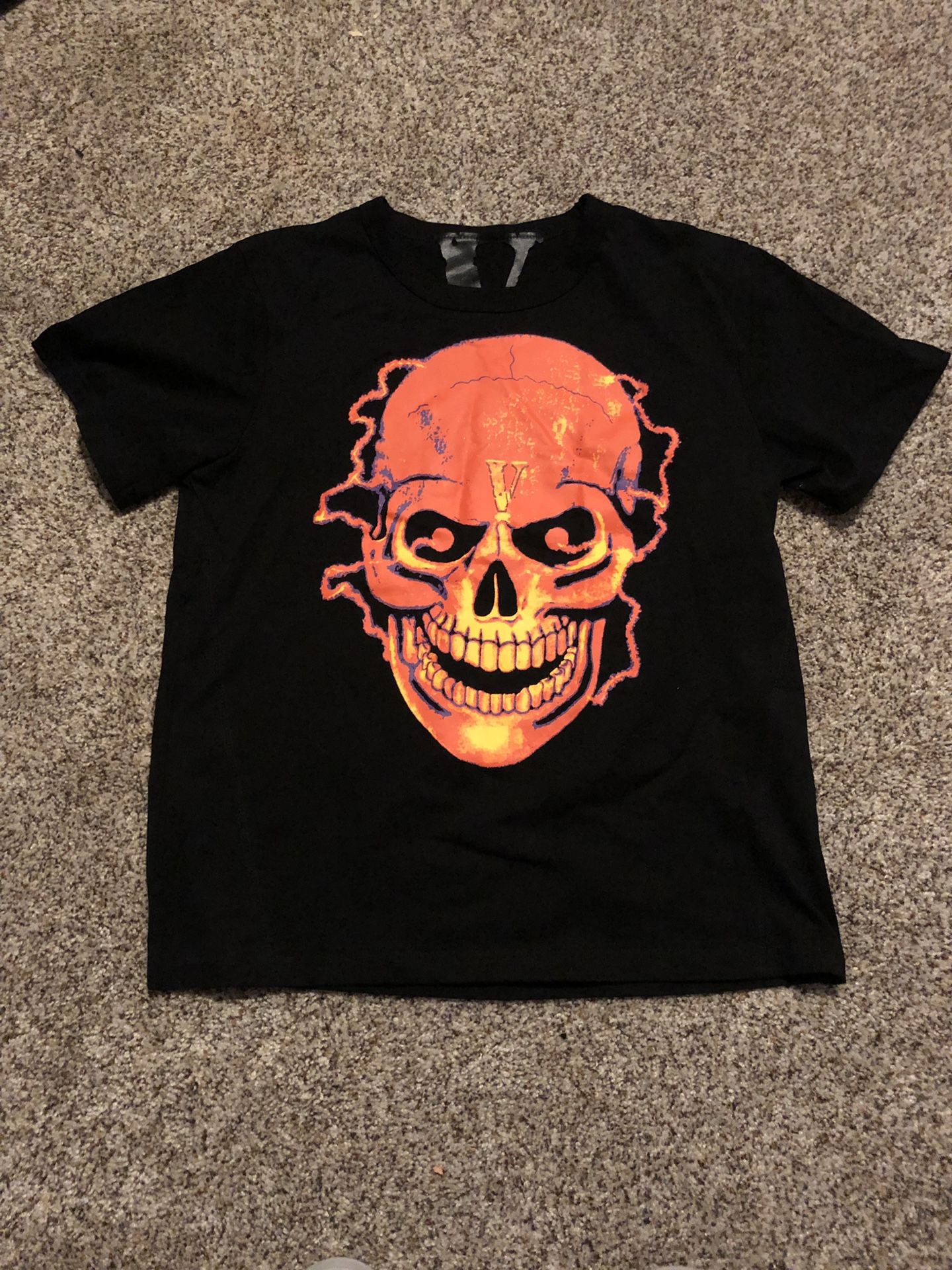 Vlone SXSW Shocker Skull Tee for Sale in Montgomery IL OfferUp