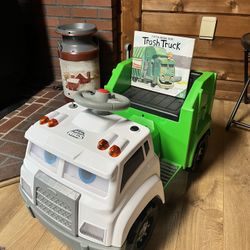 “Kid Trax Real Rig” Garbage truck