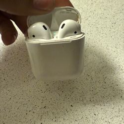 AirPods Gen 2