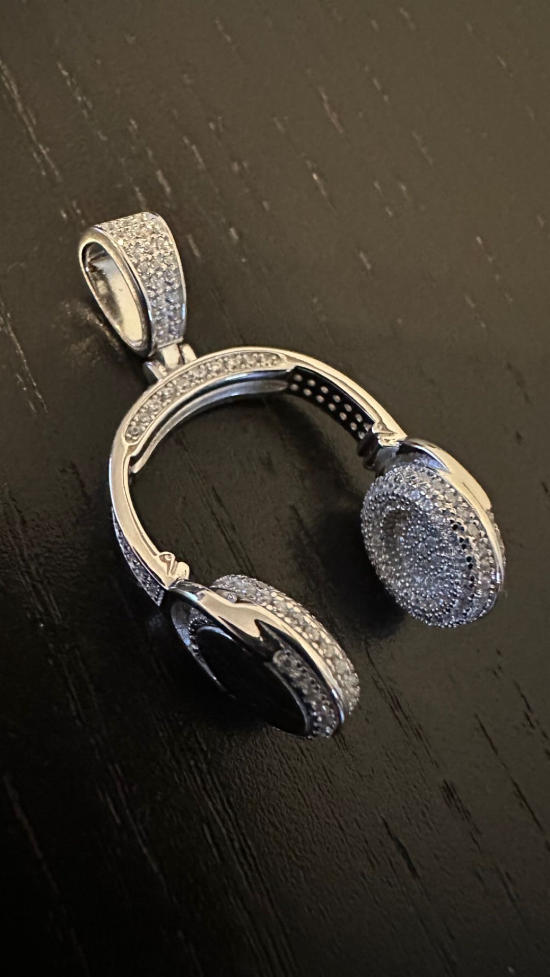 Headphone Pendant