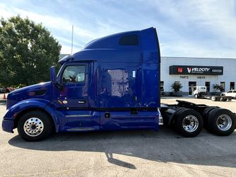 š„ 2022 PETERBILT 579 THERMO KING APU ā
9K ENGINE HOURS 426K MILES