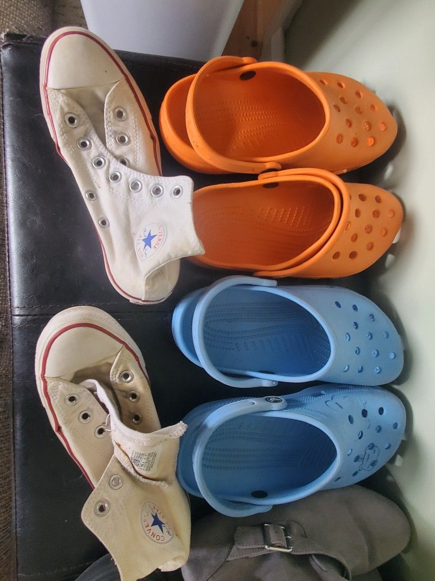 SHOES- Price And Size In Description