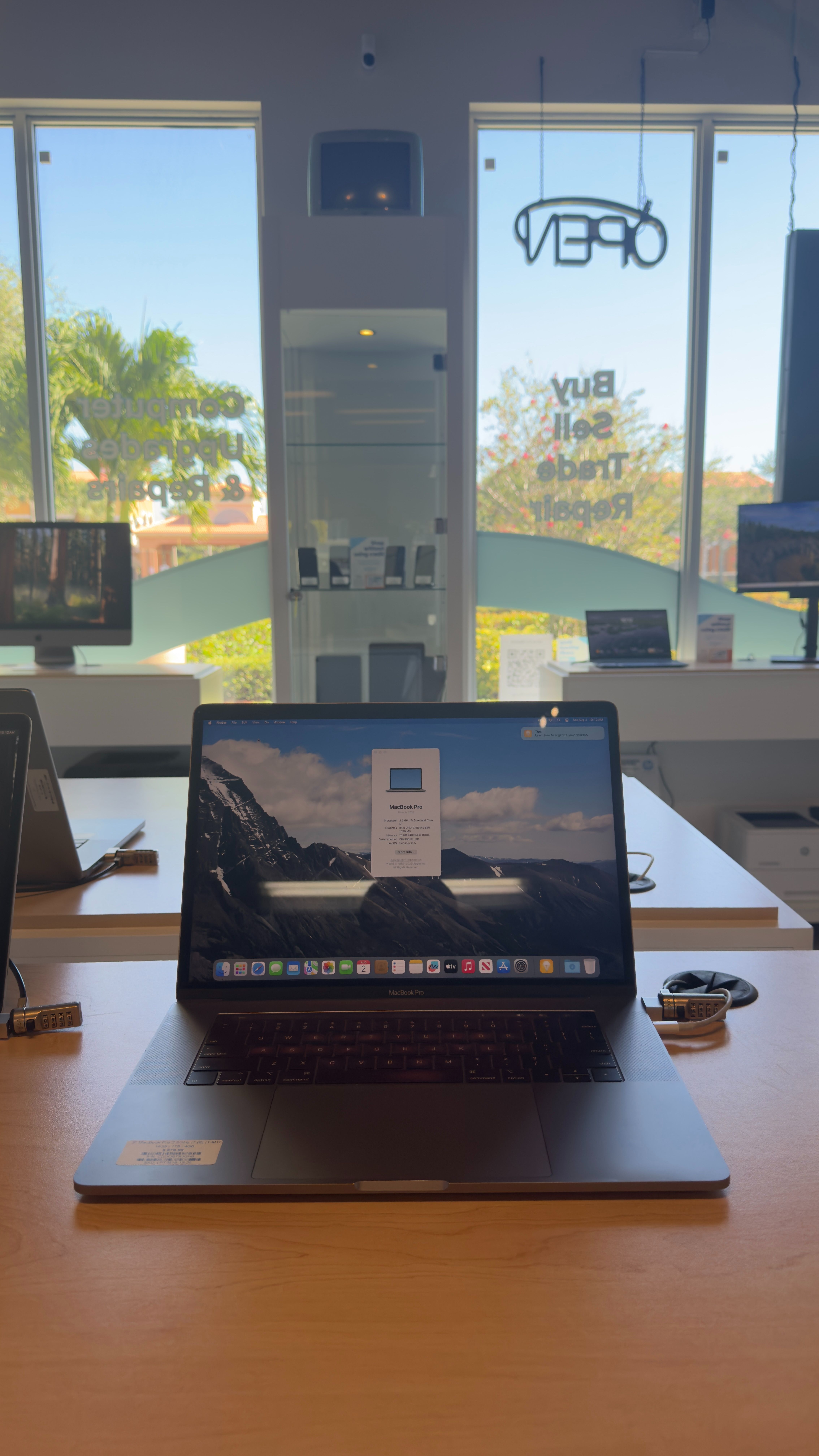 15” MacBook Pro (Mid 2018) - i7 2.6GHz / 16GB / 1TB SSD / 4GB GPU