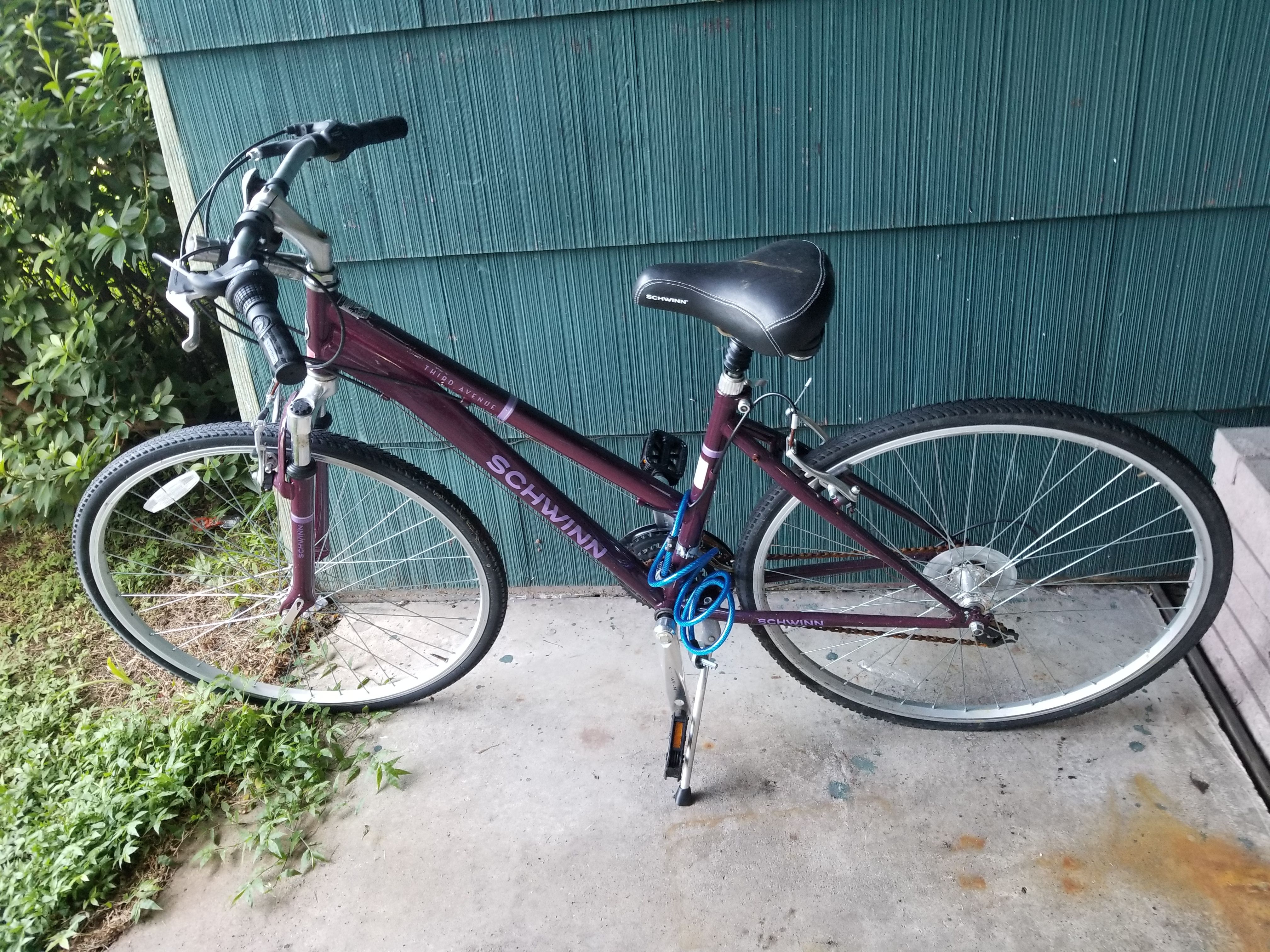 Schwinn third avenue cheap bike