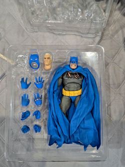 Batman: The Dark Knight Returns Triumphant MAFEX No.119 Action Figure