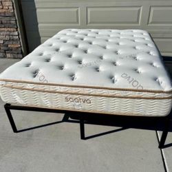 Saatva Luxury Firm Classic Queen Mattress ❤️