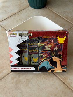Sealed Celebrations Collection (Lance’s Charizard V)