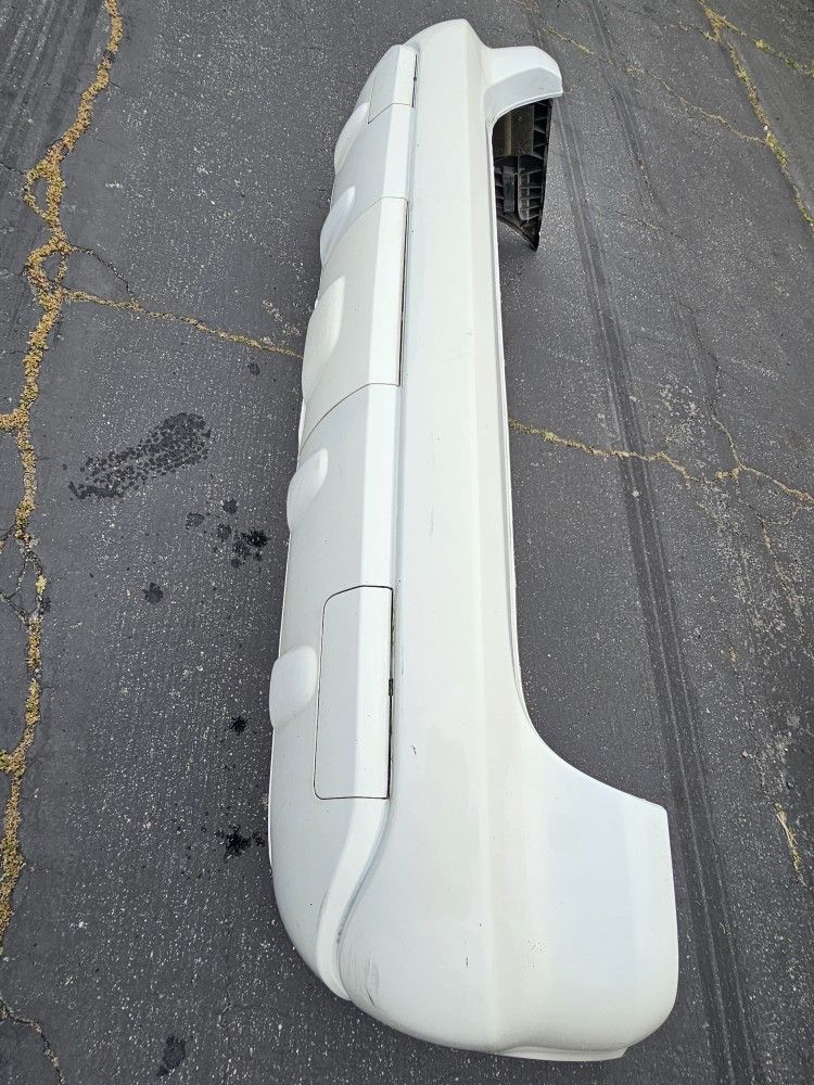 2003.2004.2005 Mercedes Ml500 Rear Bumper