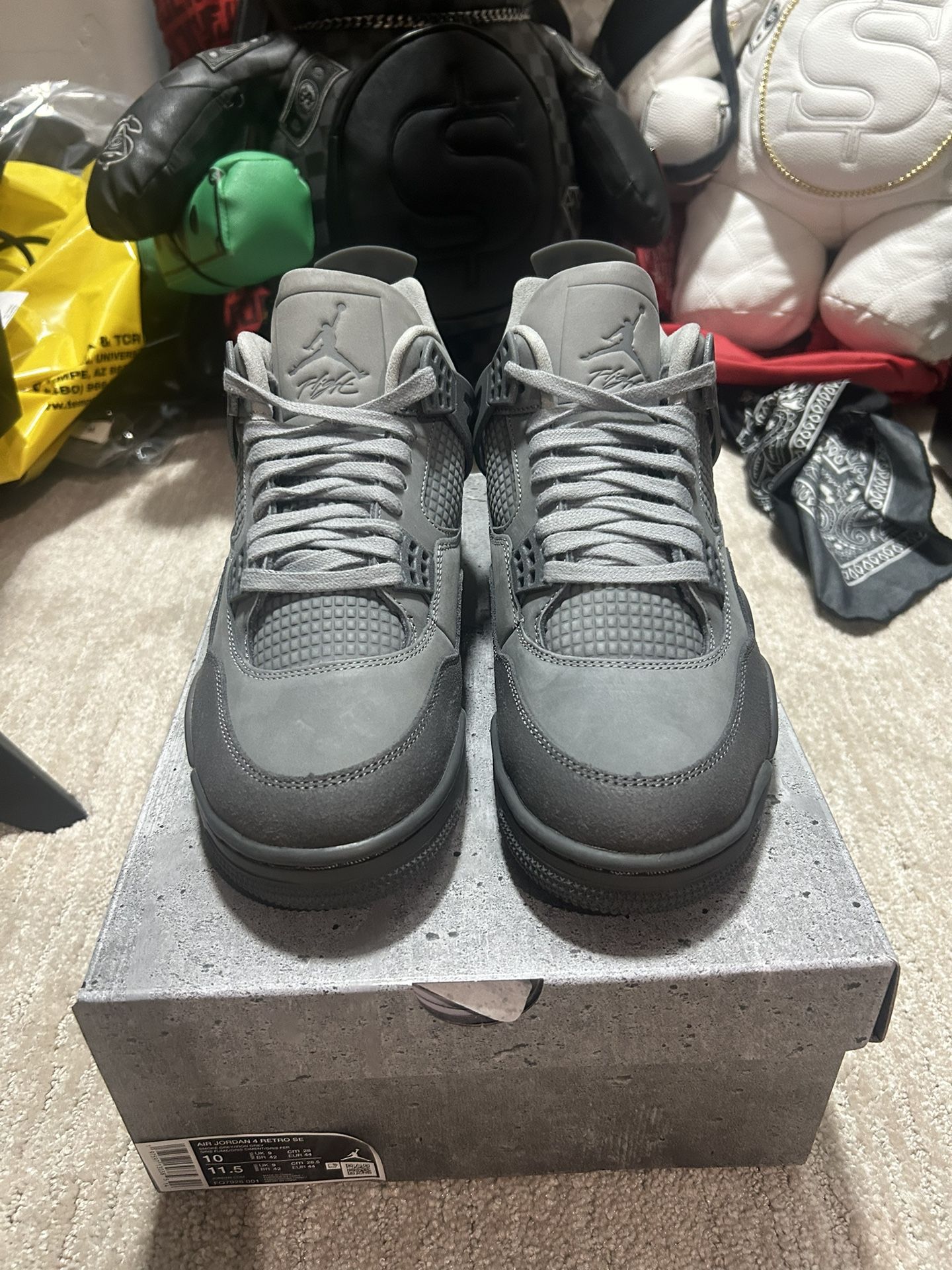 Jordan 4 “Paris wet Cement”