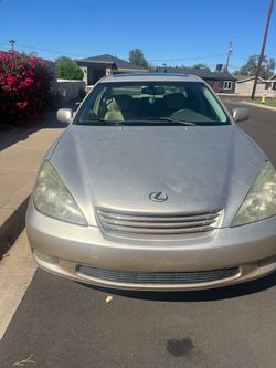 2002 LEXUS