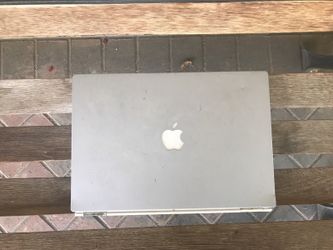 2000 apple laptop