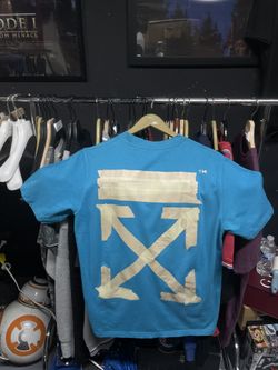 Off White Tee Shirt Medium