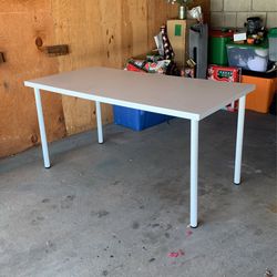 IKEA table