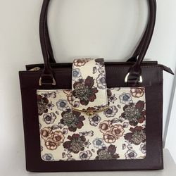 Gorgeous New Leather Flowered Handbag from Colombia