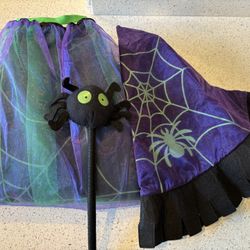 Very Cute Girls Halloween Witch Costume 