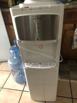 Water dispenser