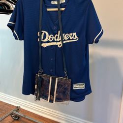 Women’s LA Dodgers Top Size XL