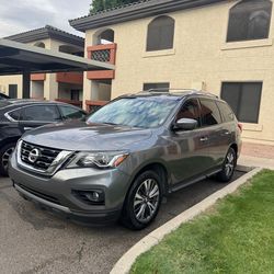 2018 Nissan Pathfinder
