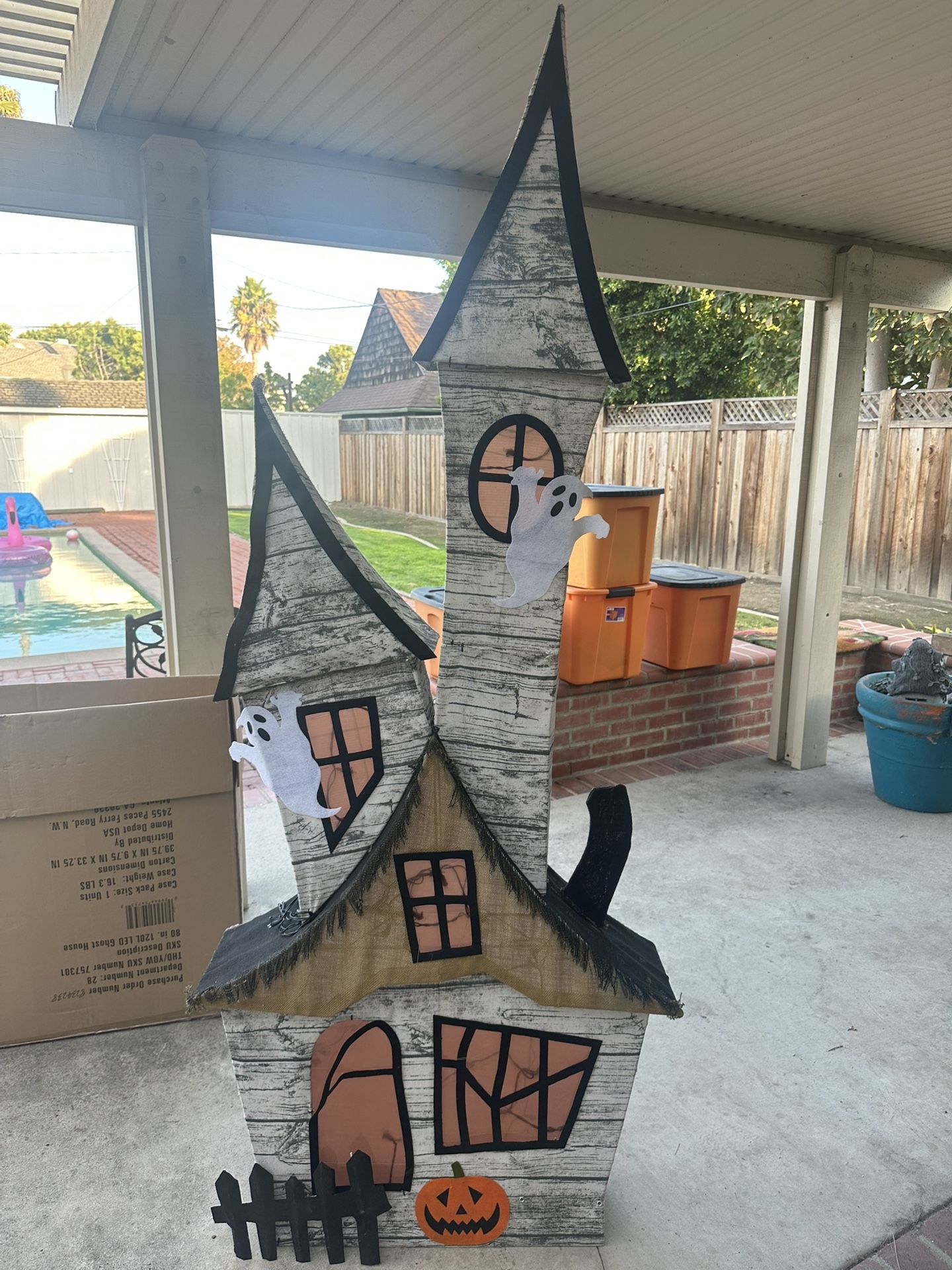 Halloween Indoor/outdoor 6.5 Foot Haunted House Decoration With Original Box