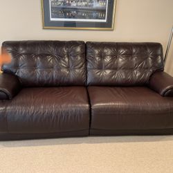 Excellent Condition Brown Leather Sofas!