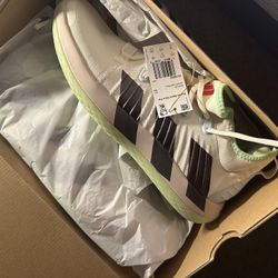 Women’s Basketball Shoes