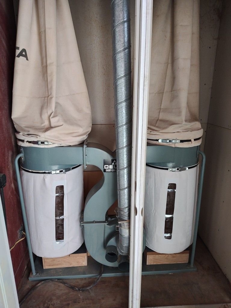 Delta Dust Collector