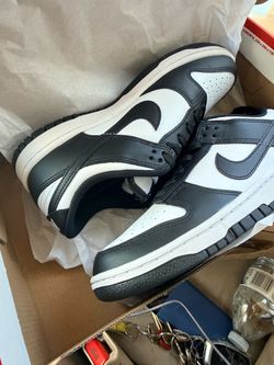 Nike pandas women’s size 8