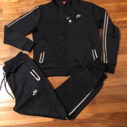 Nike Joggers