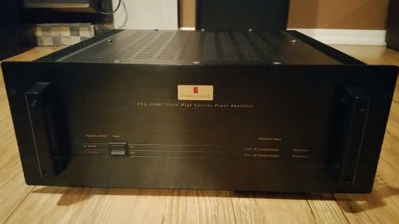 Parasound HCA 2200II audiophile power amplifier