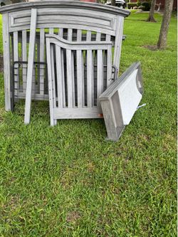 Baby crib