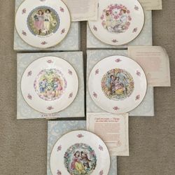 Valentine’s Day Plates By Royal Doulton