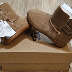 UGG Boots Size 9t Toddler 