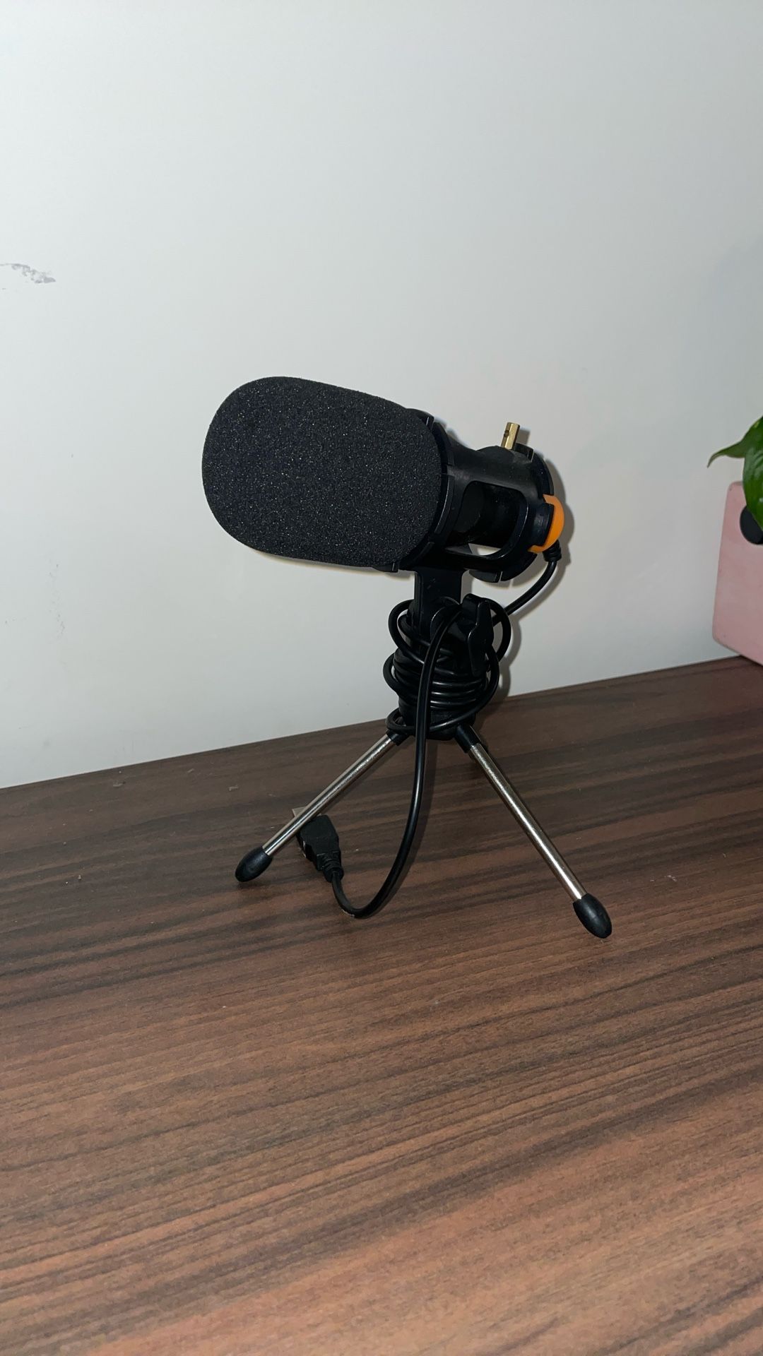 Podcast Mic Desk Microphone