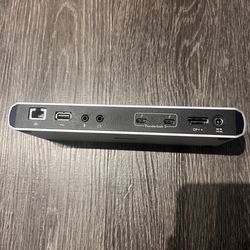 Thunderbolt 3 USB Hub By Plugable