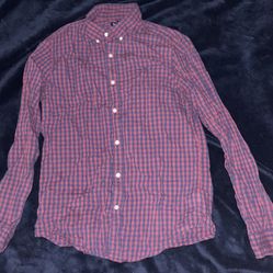 Men’s Long Sleeve Button Down (Gap) Size Medium Red & Blue Plaid 