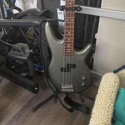 Ibanez Bass Guitar 🎸 