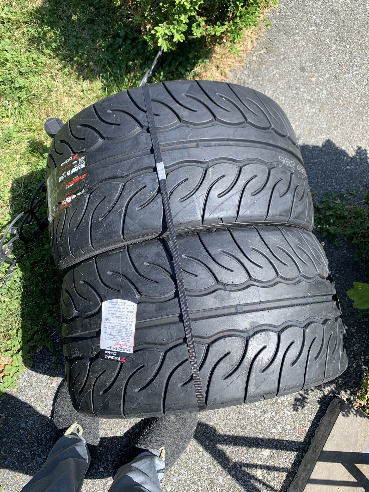 2 Almost New 295/30/ 19 Yokahoma