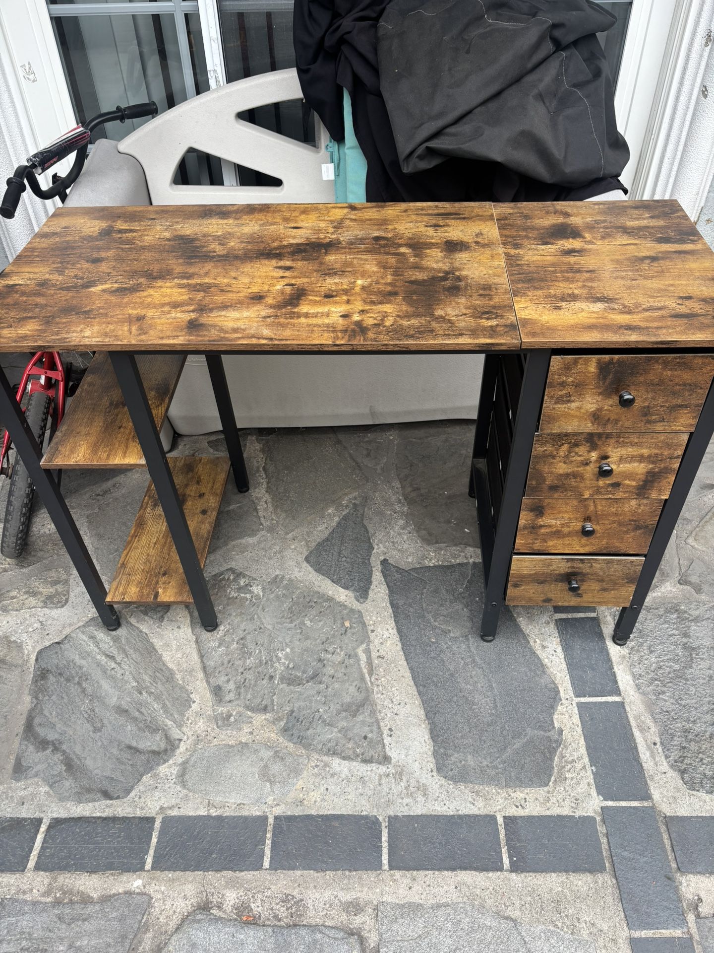 Desk