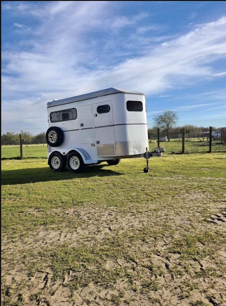 Horse Trailer